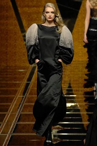 Look 64